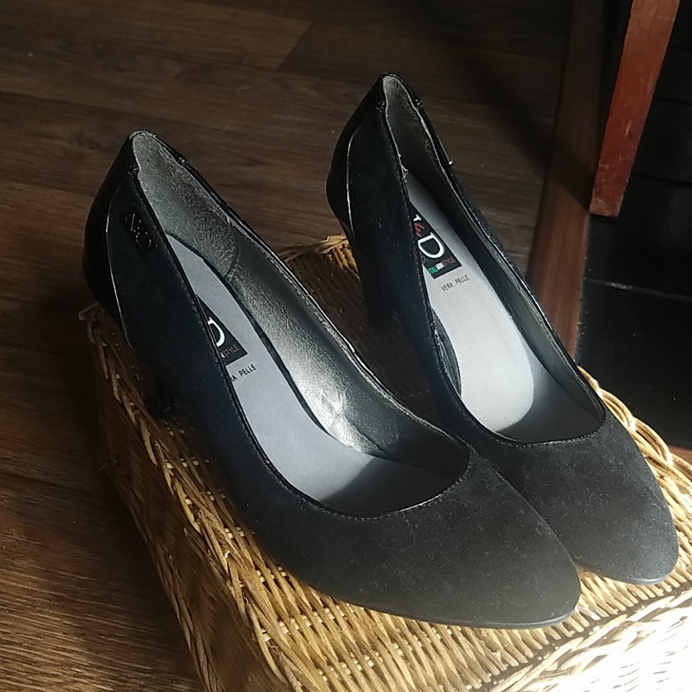 Italian black real leather heels